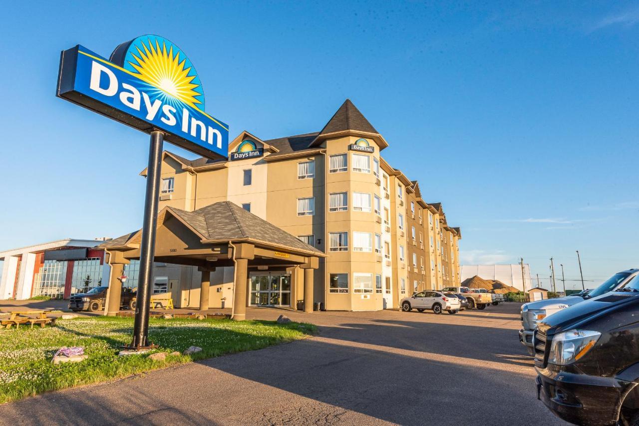 Days Inn By Wyndham Bonnyville Extérieur photo